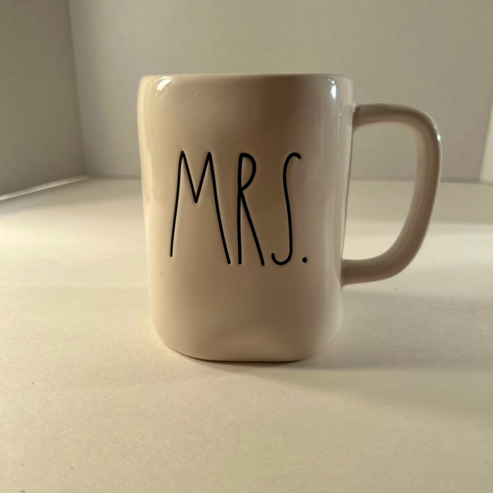 Rae Dunn Mrs. Artisan Collection Mug